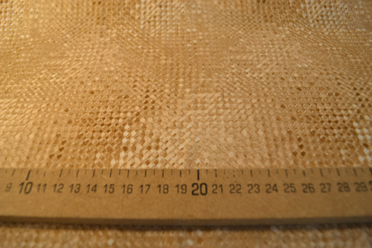 Baumwoll Jersey "Schlangenhaut Druck" beige *Breite 147cm*