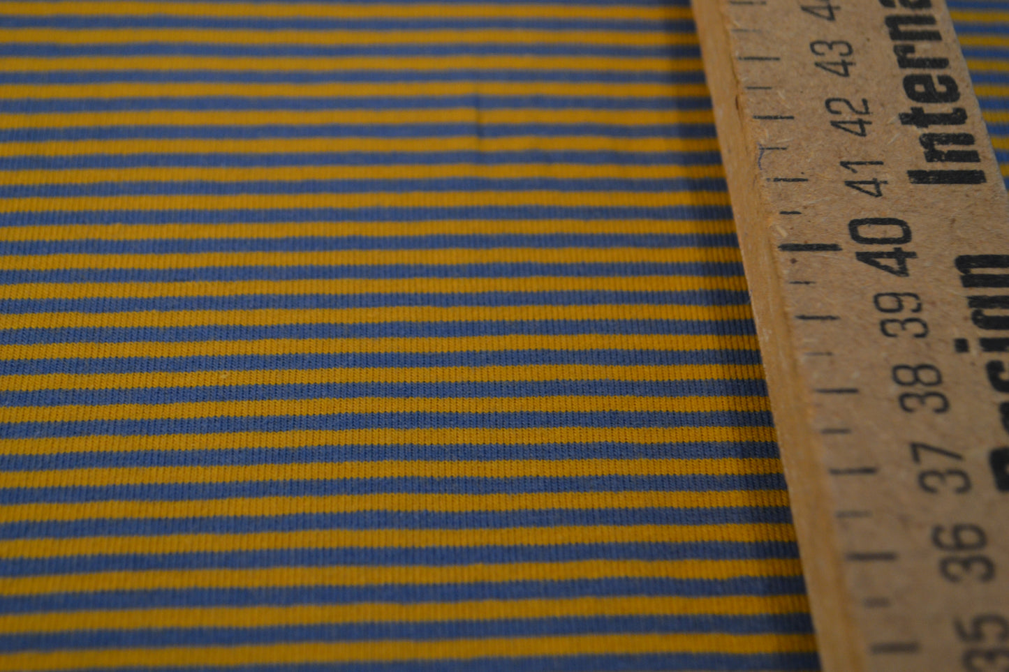 Baumwoll Jersey "Streifen blau" ockergelb *Breite 150cm*