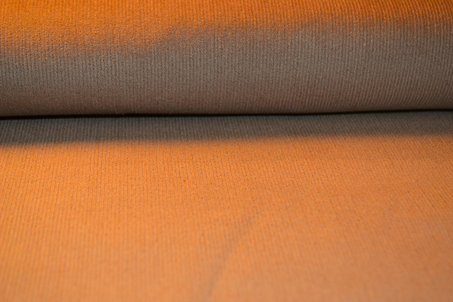 Feincord uni hellbraun *Breite 141 cm*