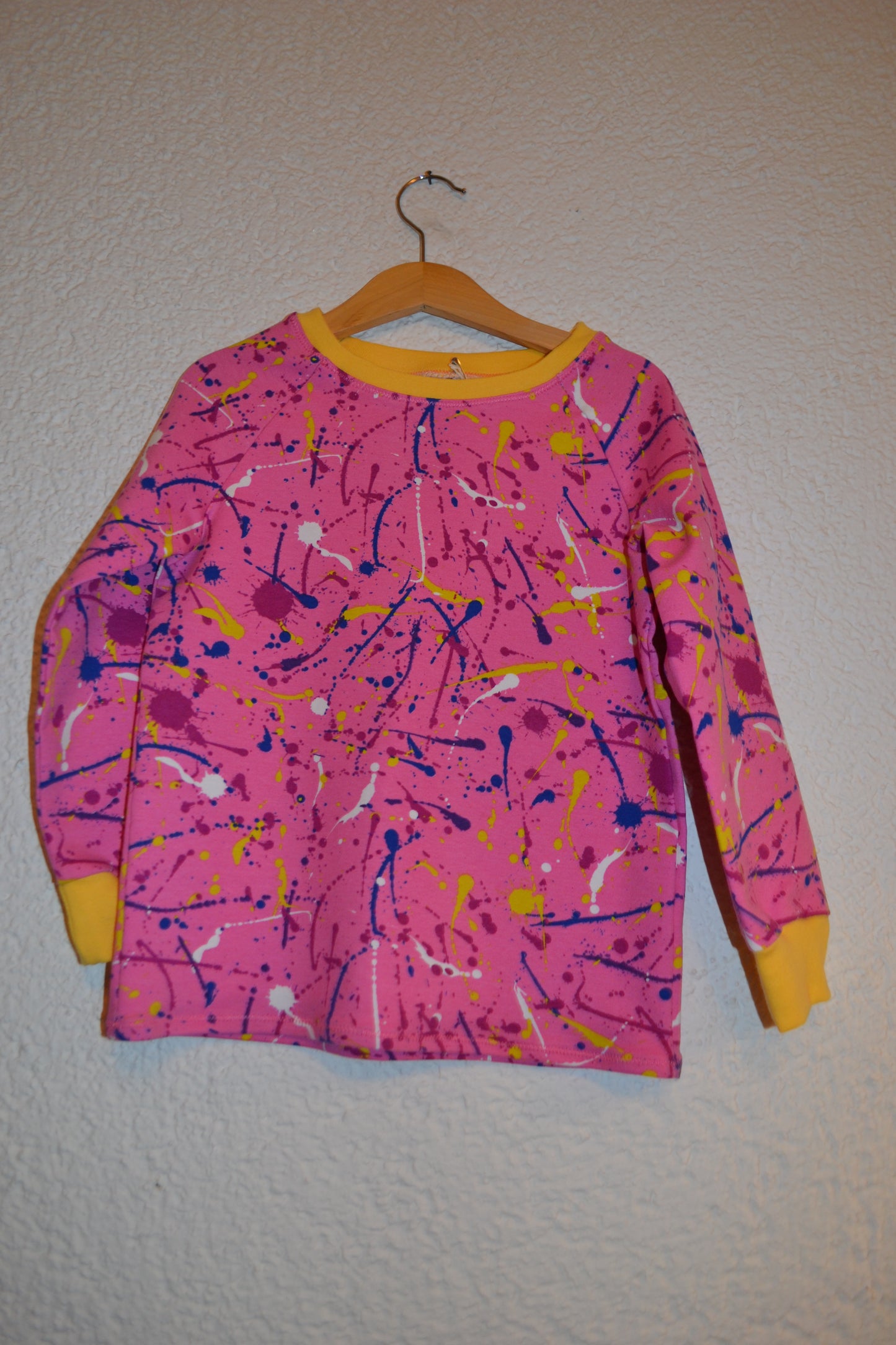 Sweat Pullover Farbklekse pink bunt gelb Gr. 110