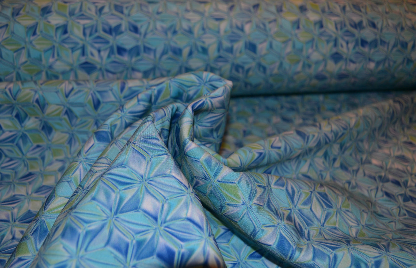 Softshell "Eiswürfel" hellblau *Breite 150cm*
