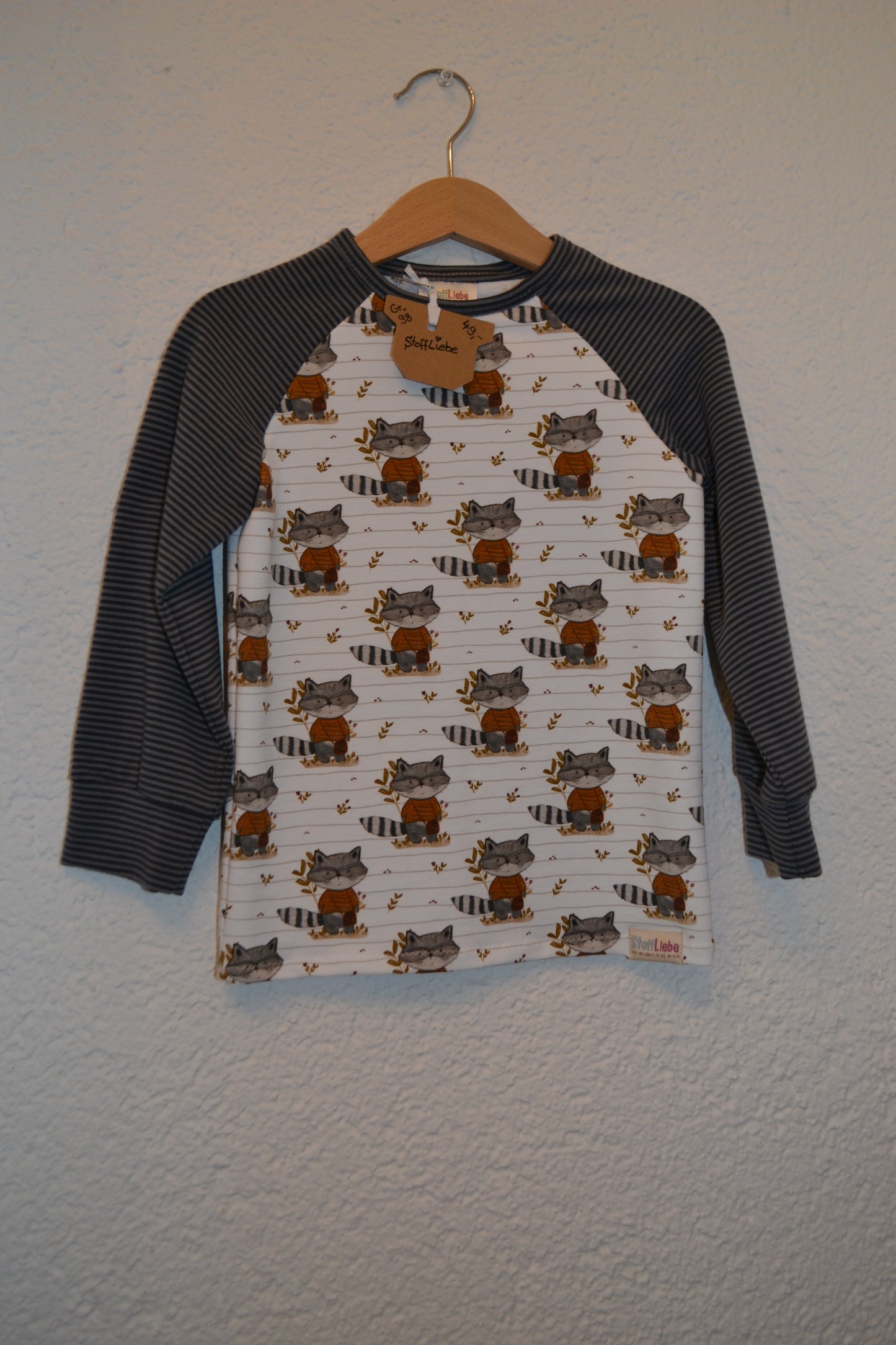Langarmshirt Waschbär weiß grau gestreift Gr. 98