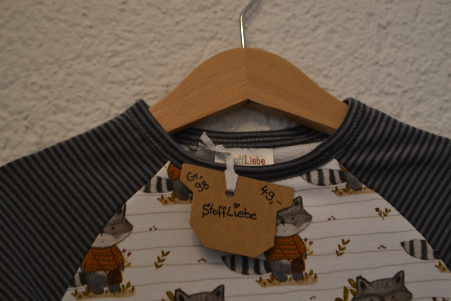 Langarmshirt Waschbär weiß grau gestreift Gr. 98