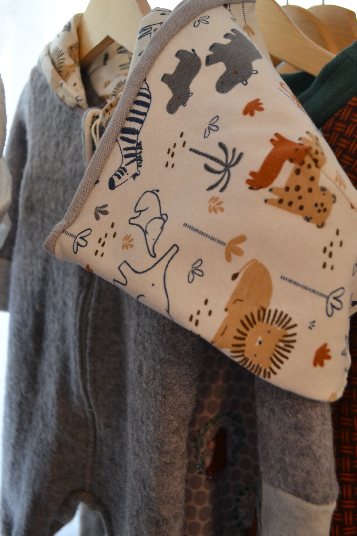 Babymütze Baumwolljersey "Wildsafari Tiere" 45/46 cm