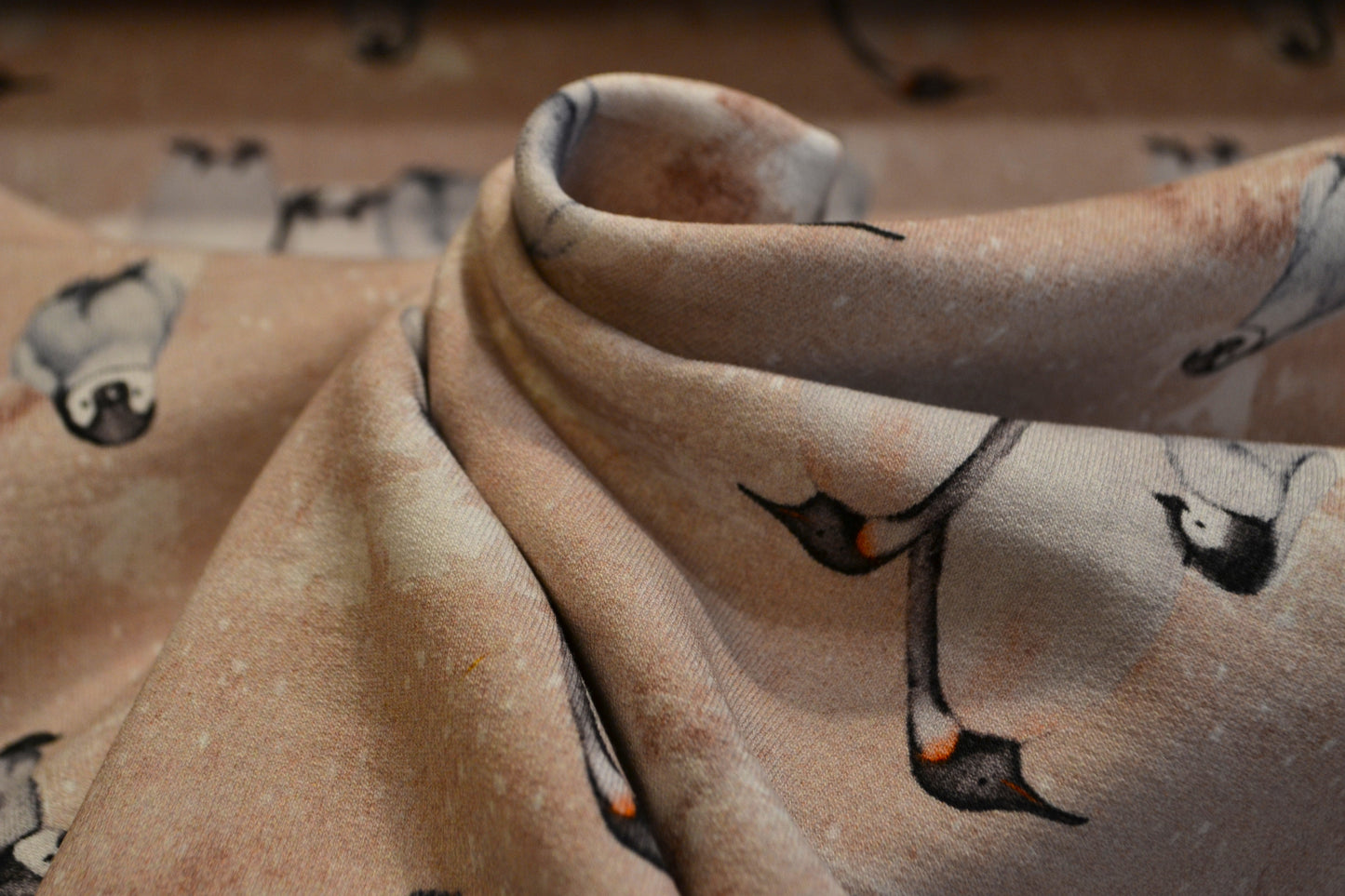 French Terry Sweat "Pinguin" beige rosé *Breite 160cm*