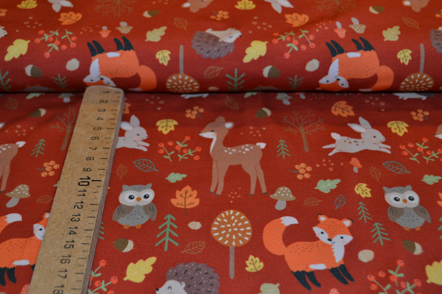 Baumwoll Jersey "Waldtiere" rot *Breite 142cm*