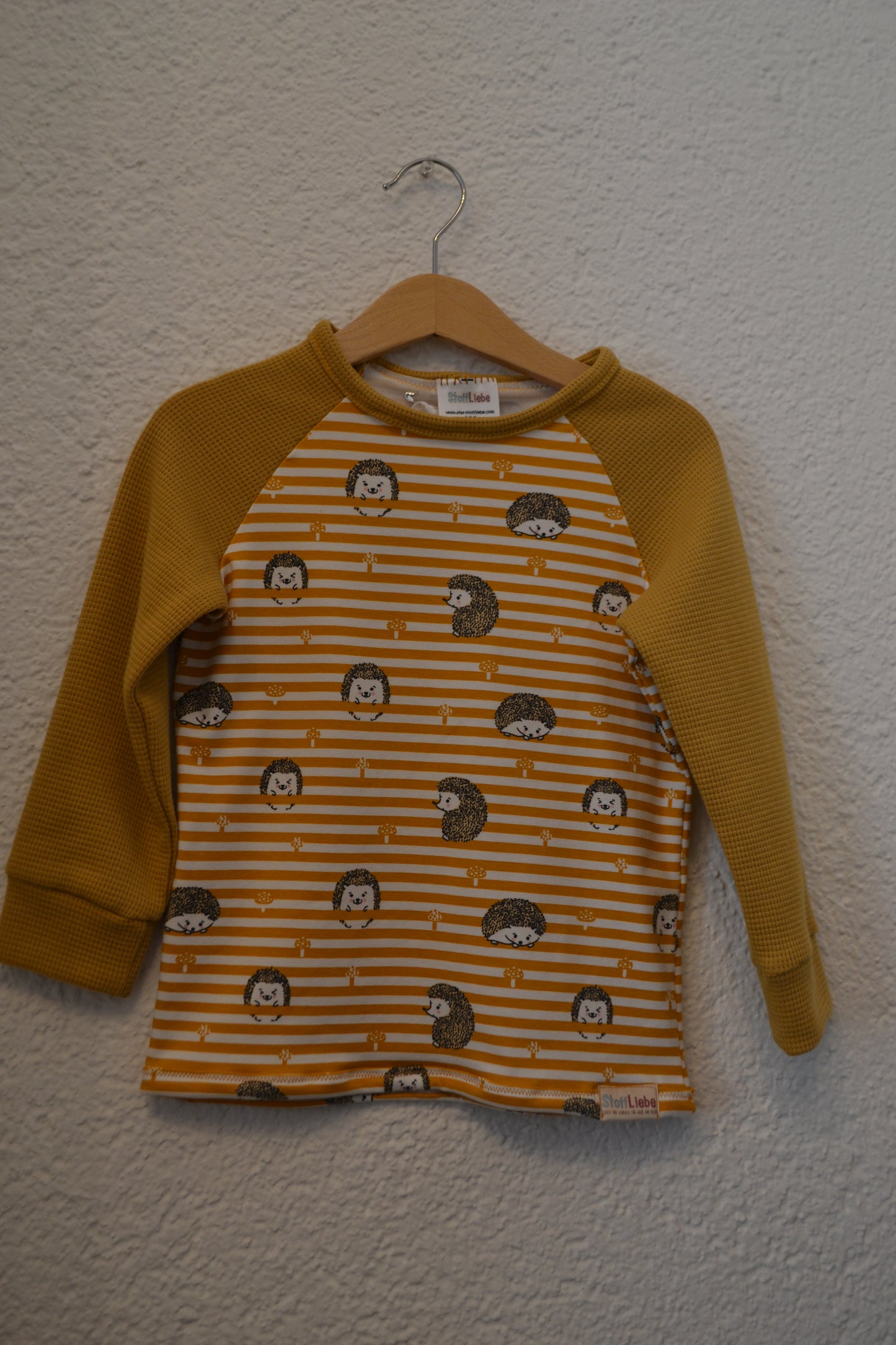 Sweat Pulllover Igel Streifen curry Gr. 98