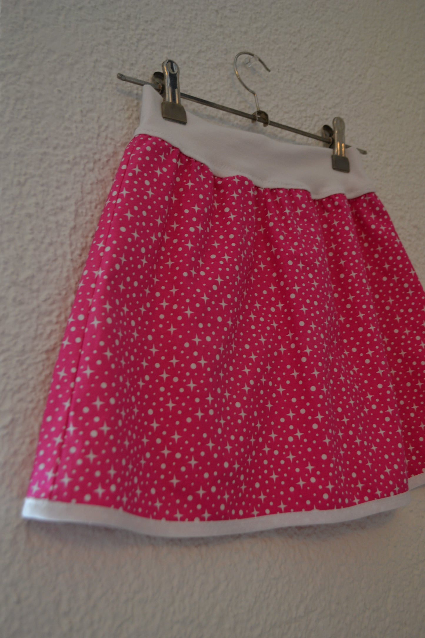 Rock Sterne pink Gr. 92/98