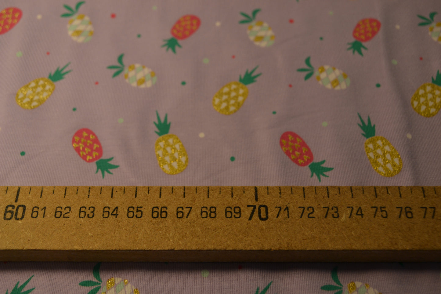 Baumwoll Jersey "Ananas" goldgelb pink flieder *Breite 152cm*