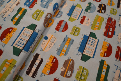 Patchwork Baumwolle "Camping Van" bunt hellblau *Breite 110 cm*