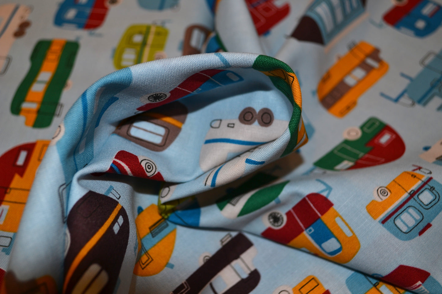 Patchwork Baumwolle "Camping Van" bunt hellblau *Breite 110 cm*