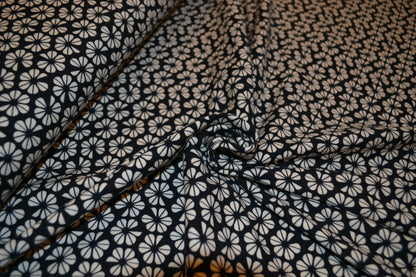 Baumwoll Jersey Blumenmuster schwarz weiß *Breite 150cm*