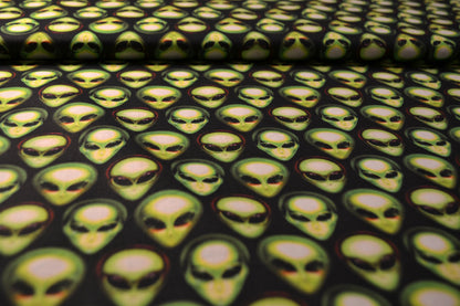 Patchwork Baumwolle "Alien" grün schwarz *Breite 110 cm*