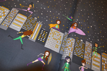 Patchwork Baumwolle "Supergirl" lila dunkelgrau *Breite 110 cm*