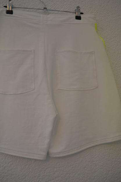 Kurze Hose weiß neongelb Gr. 38/M