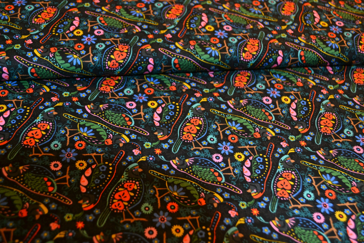 Patchwork Baumwolle "Vogel" bunt schwarz *Breite 110 cm*