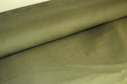Baumwoll Twill uni oliv *Breite 142 cm*