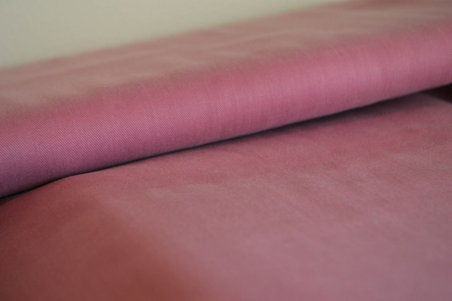 Tencel (Lyocell) uni dunkles altrosa *Breite 142cm*