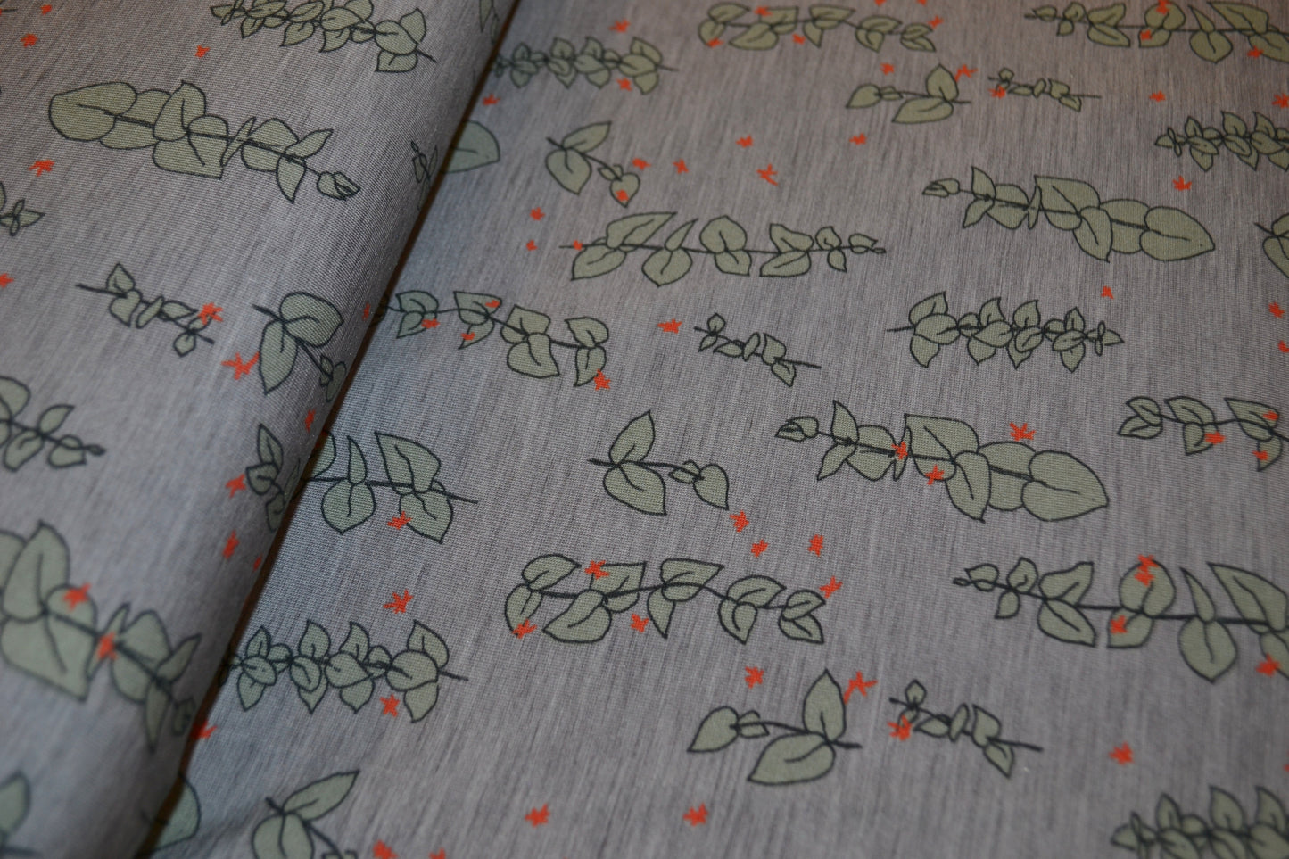 Modal Jersey "Blätter" mintgrün lachs hellgrau *Breite 140cm*