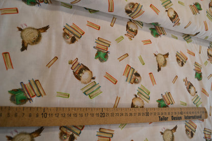 Baumwolle "Eule / Bücher" weiß *Breite 148 cm*