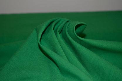 Baumwolle uni froschgrün *Breite 140 cm*