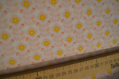 Beschichtete Baumwolle "Runde Blumen" curry rosé *Breite 150cm*