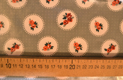 Beschichtete Baumwolle "Rosen" grau rosé grün *Breite 150cm*