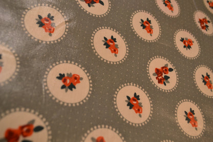 Beschichtete Baumwolle "Rosen" grau rosé grün *Breite 150cm*
